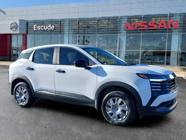 2026 Nissan KICKS