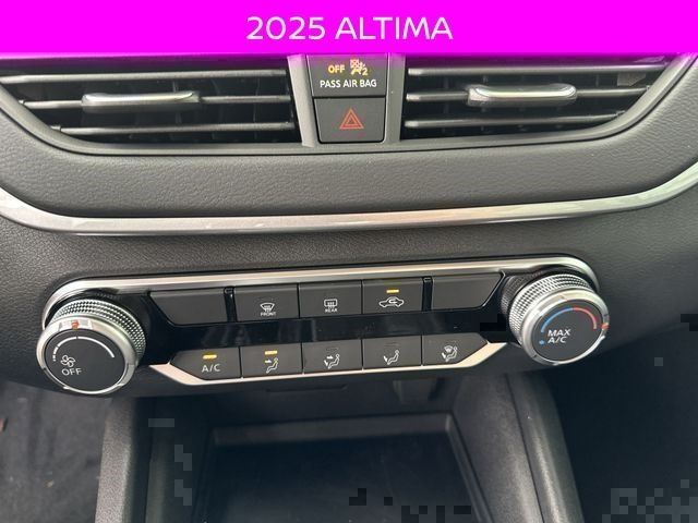 2025 Nissan Altima S - Photo 15