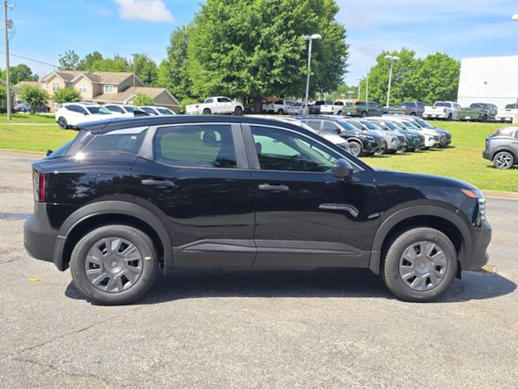 New 2026 Nissan Kicks S SUV