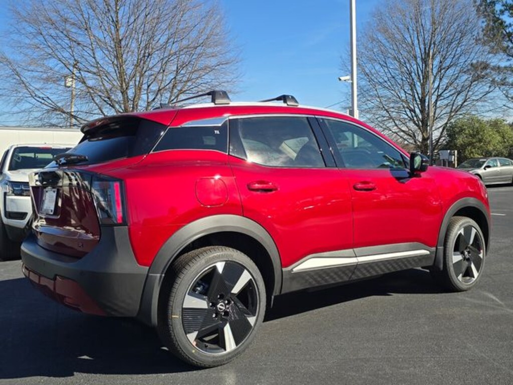 New 2026 Nissan Kicks SR SUV