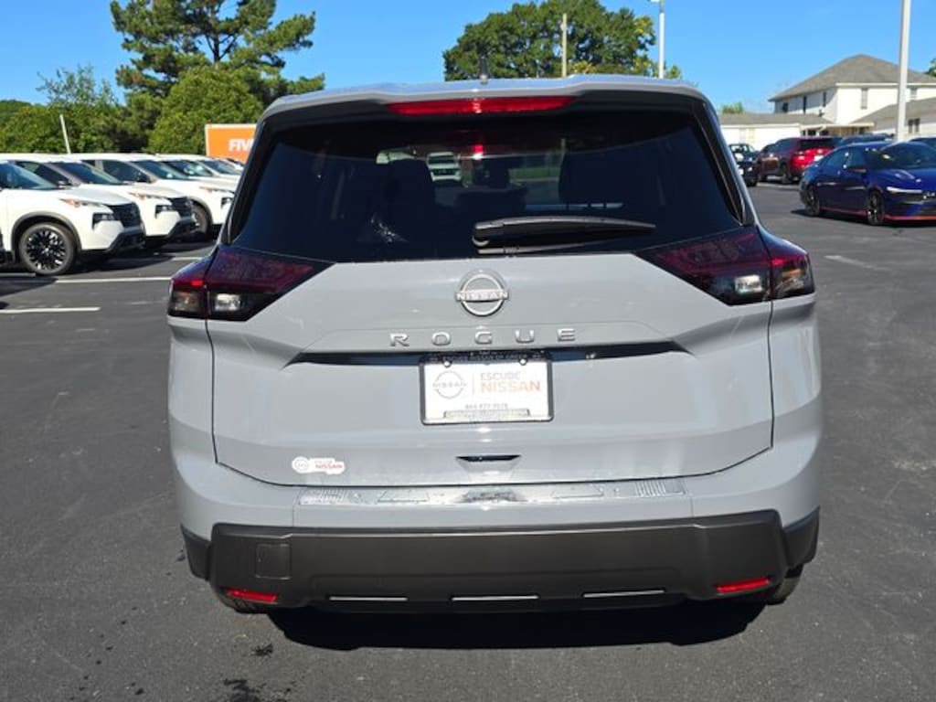 New 2026 Nissan Rogue SV SUV