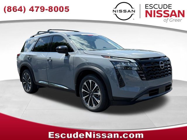 2026 Nissan Pathfinder Platinum 4WD's photo