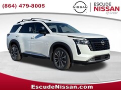 2026 Nissan Pathfinder Platinum SUV