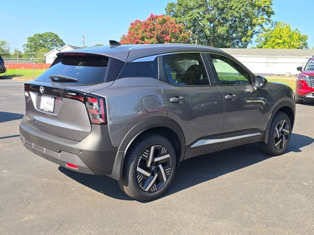 New 2026 Nissan Kicks SV SUV