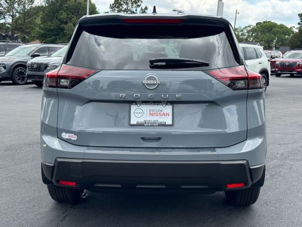 New 2026 Nissan Rogue SV SUV