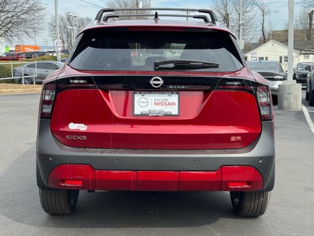 New 2026 Nissan Kicks SR SUV