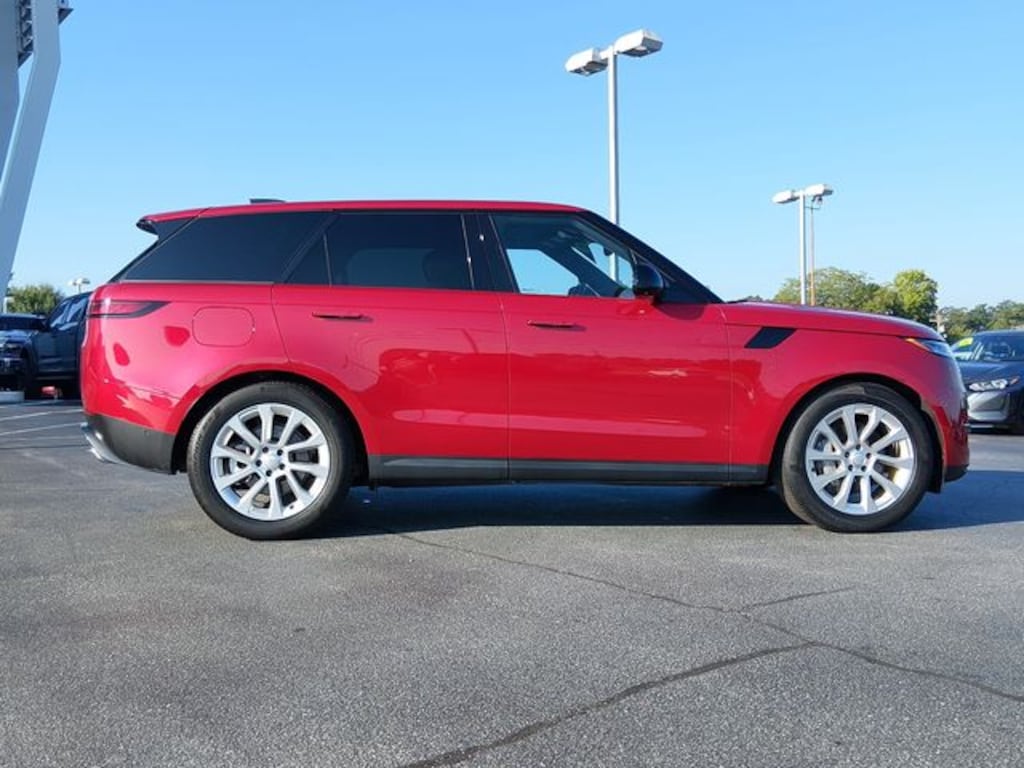 Used 2025 Land Rover Range Rover Sport SE SUV