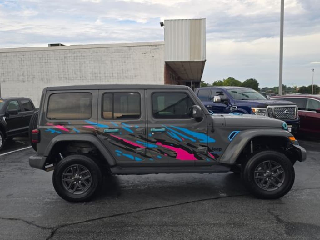 Used 2022 Jeep Wrangler Unlimited Sahara 4xe SUV