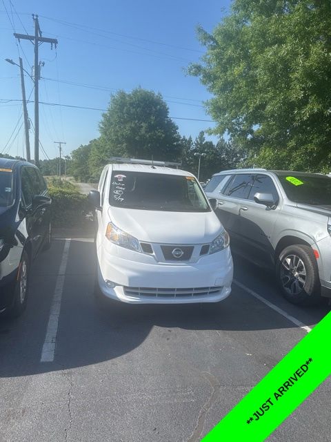 2020 Nissan NV200 S's photo