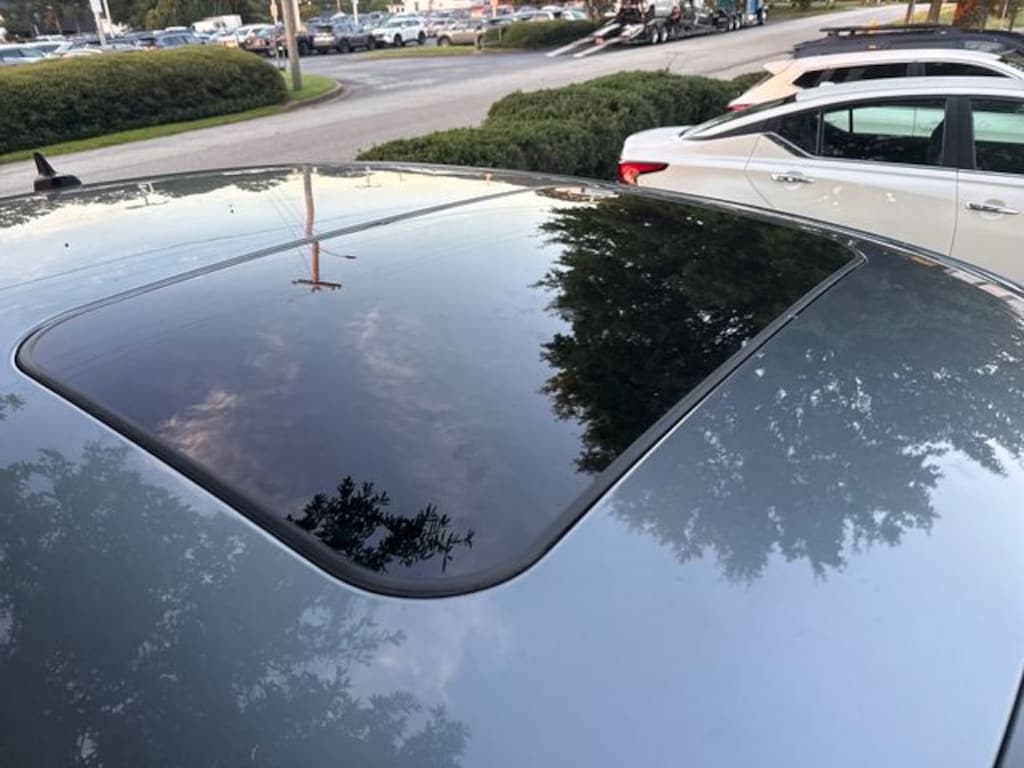 Used 2021 Volkswagen Passat 2.0T SE Sedan