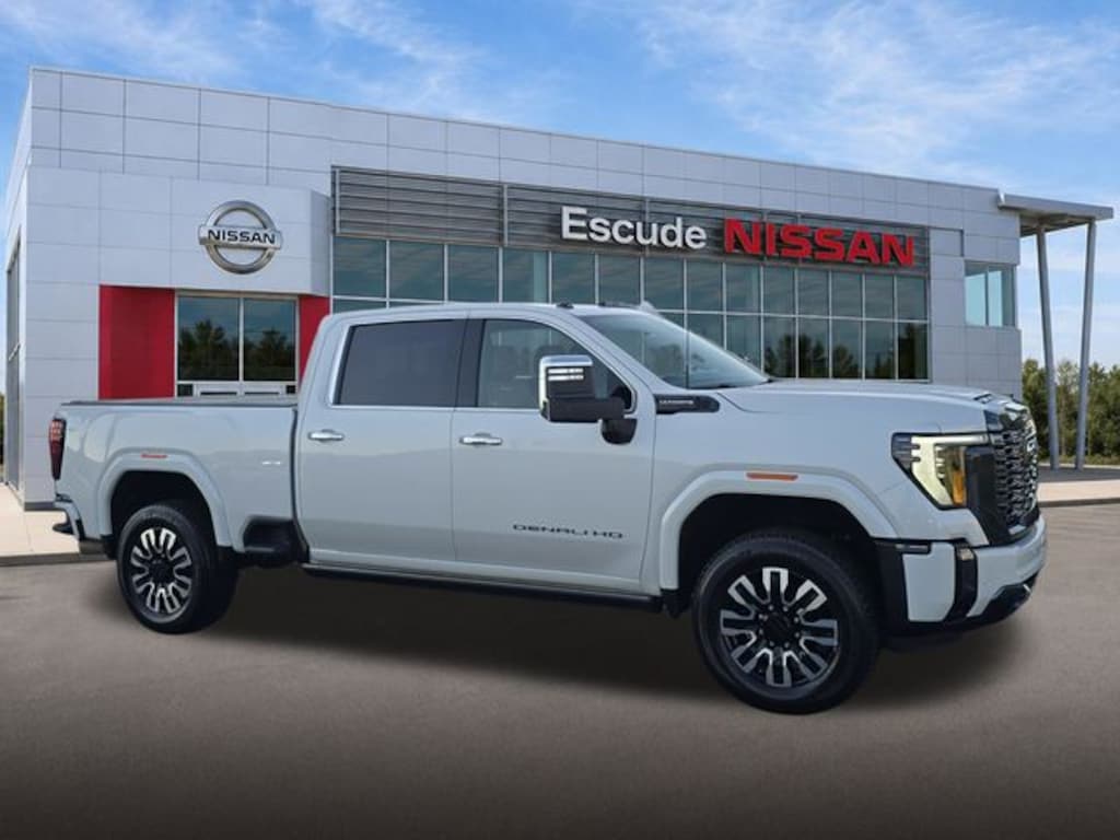 Used 2024 GMC Sierra 2500HD Denali Ultimate Truck