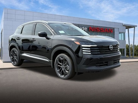 2026 Nissan Kicks SR SUV