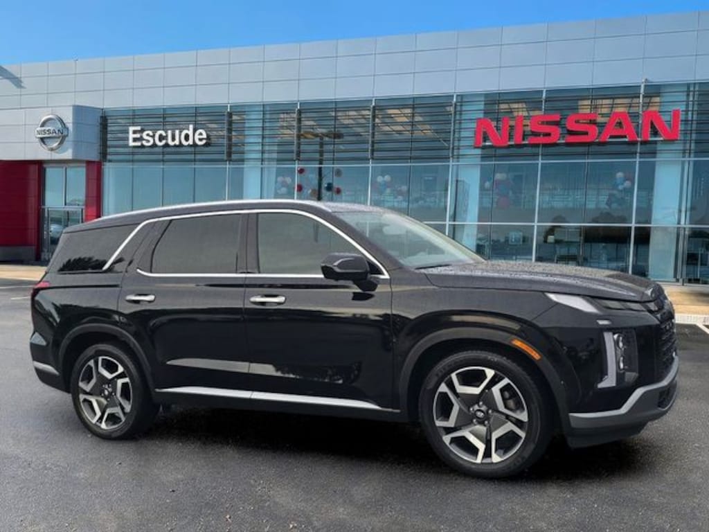 Used 2023 Hyundai Palisade SEL SUV