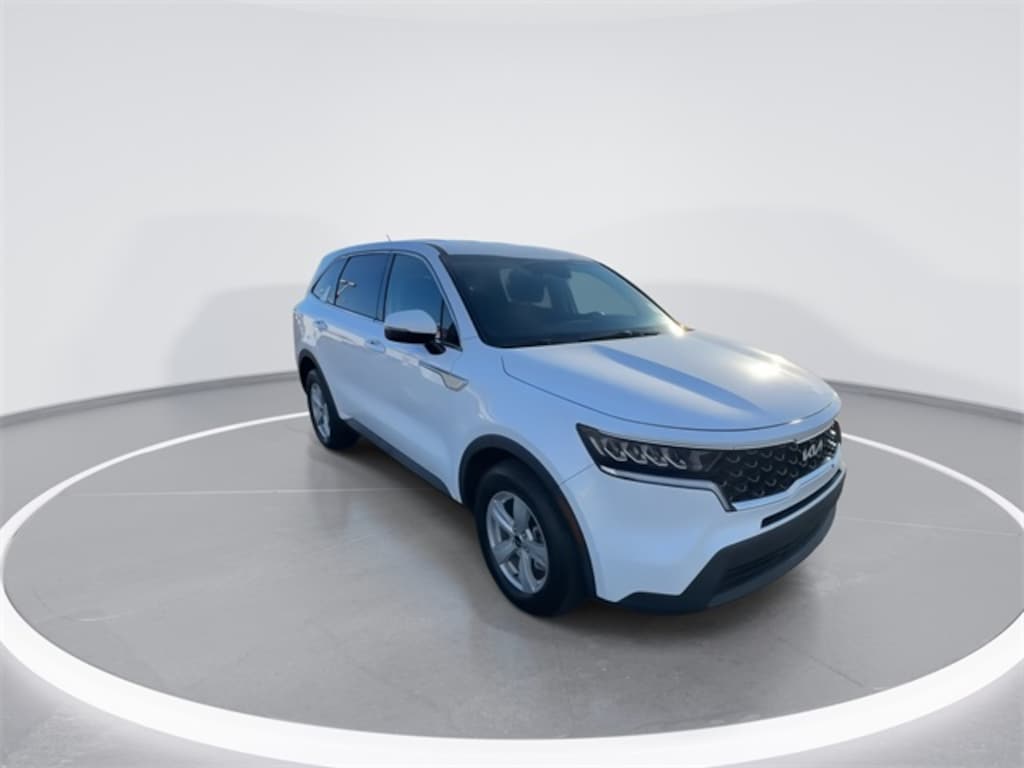 Certified 2022 Kia Sorento LX SUV
