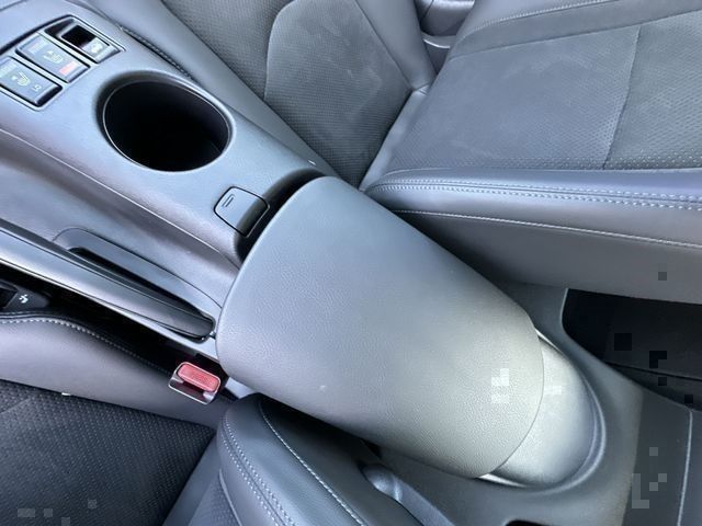 2025 Nissan Z Performance - Photo 21