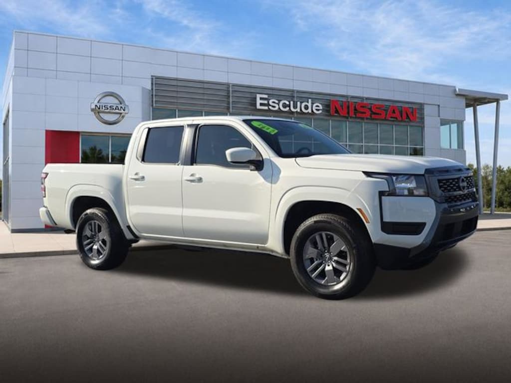 Used 2025 Nissan Frontier SV Truck