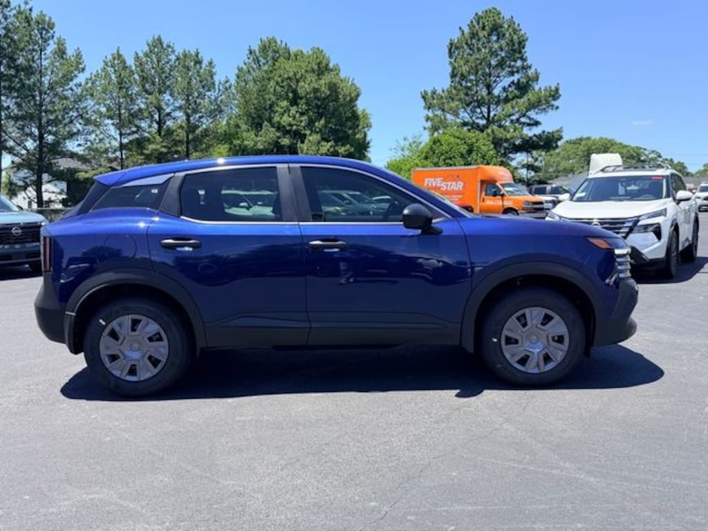 New 2026 Nissan Kicks S SUV