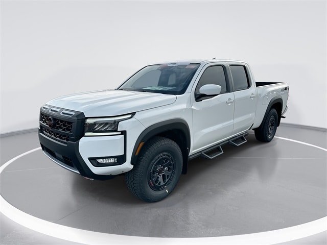 2026 Nissan Frontier PRO-4X's photo