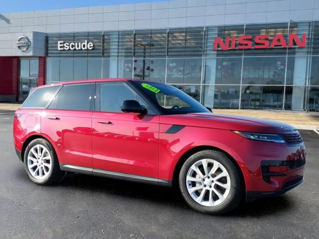 Used 2025 Land Rover Range Rover Sport SE SUV
