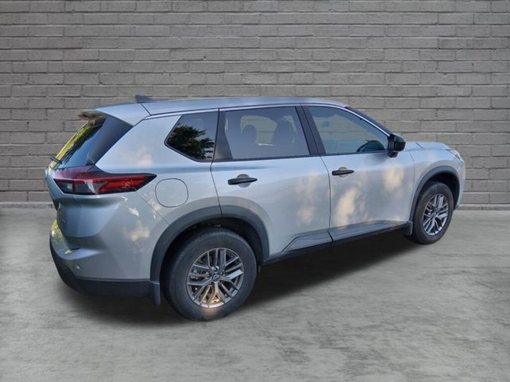 Used 2025 Nissan Rogue S SUV