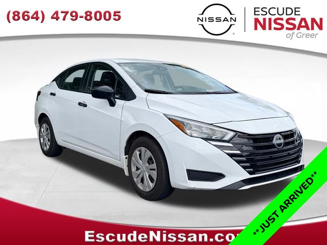 2025 Nissan Versa 1.6 S CVT's photo