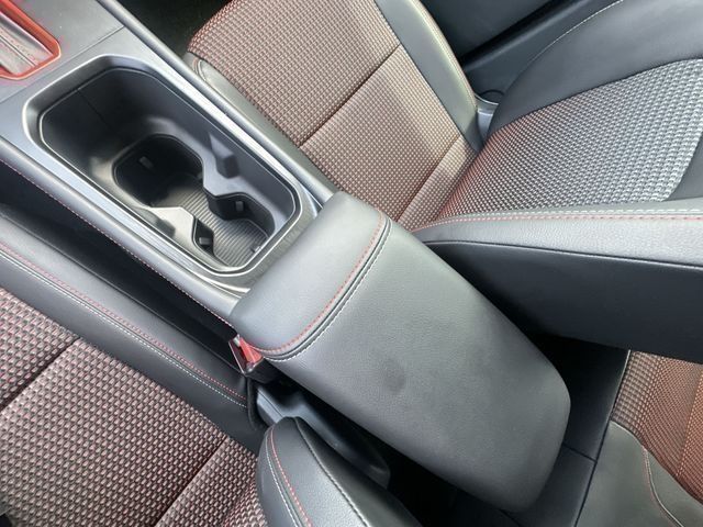 2025 Nissan Kicks SR - Photo 21