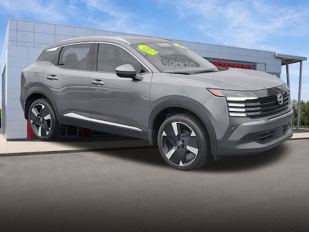 2025 Nissan Kicks SR SUV