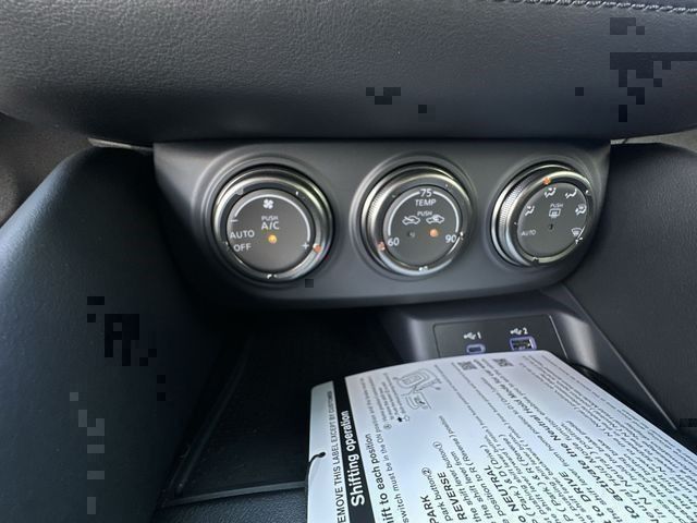 2025 Nissan Z Performance - Photo 15