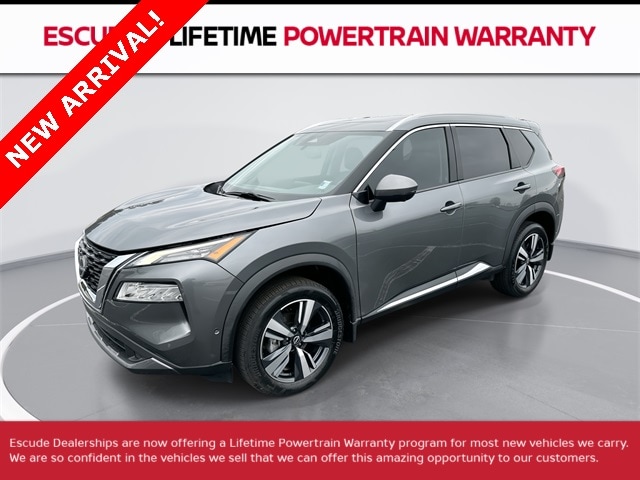 2023 Nissan Rogue SL's photo