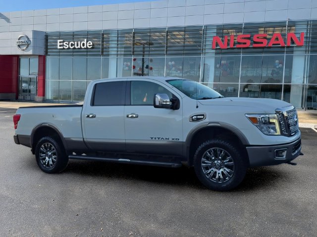 2017 Nissan Titan XD