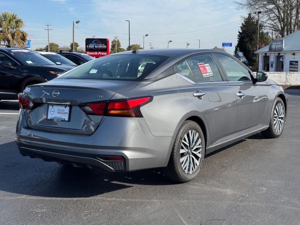 Certified 2024 Nissan Altima 2.5 SV Sedan