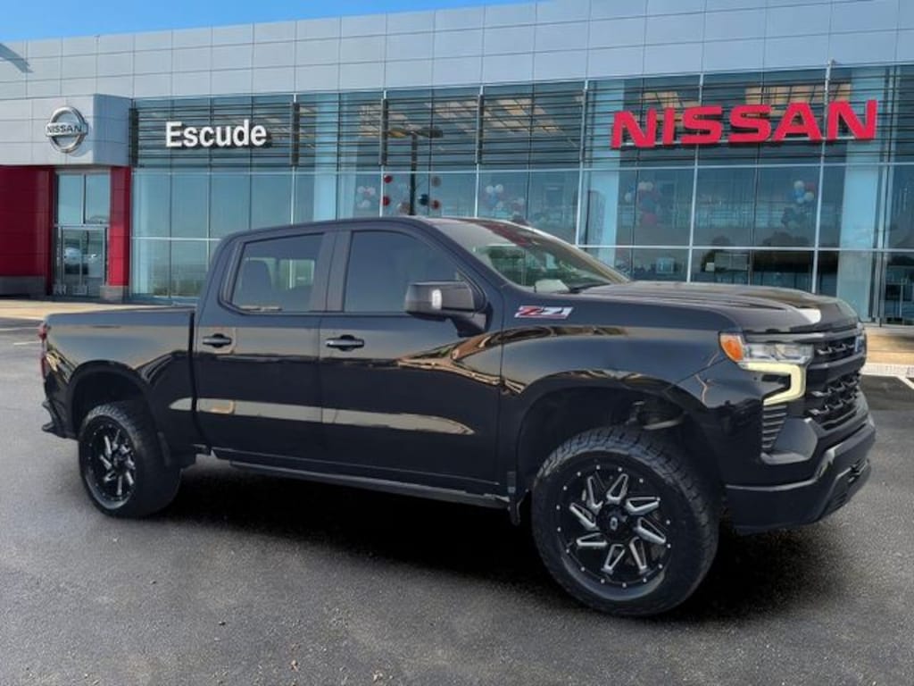 Used 2022 Chevrolet Silverado 1500 RST Truck