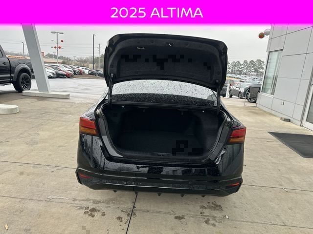 2025 Nissan Altima S - Photo 18