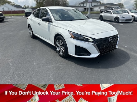 2025 Nissan Altima S Sedan