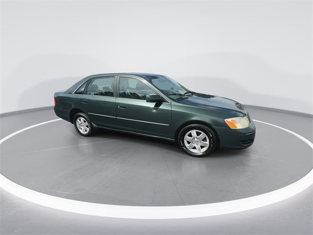 Used 2000 Toyota Avalon XLS with VIN 4T1BF28B6YU095950 for sale in Greer, SC