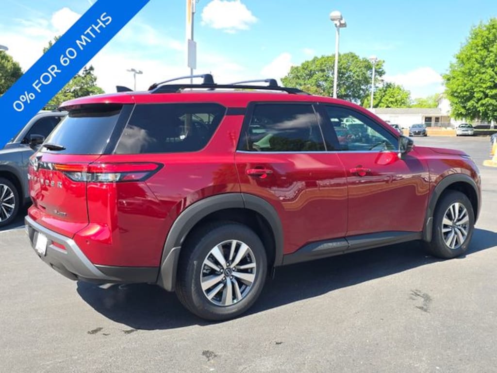 New 2026 Nissan Pathfinder SL SUV