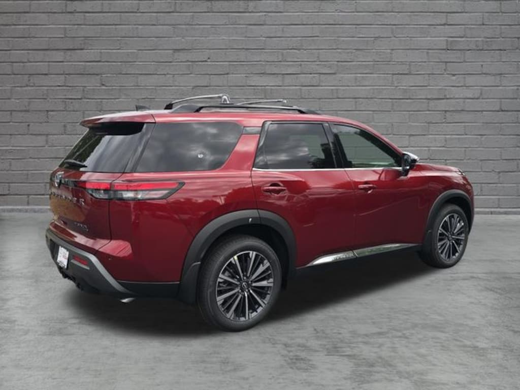 New 2026 Nissan Pathfinder Platinum SUV