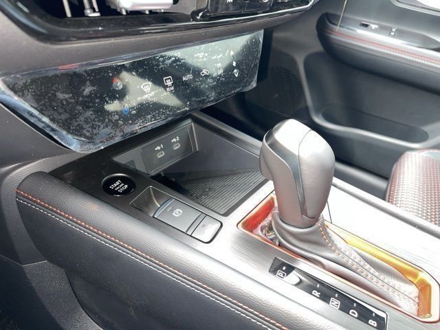 2025 Nissan Kicks SR AWD - Photo 13