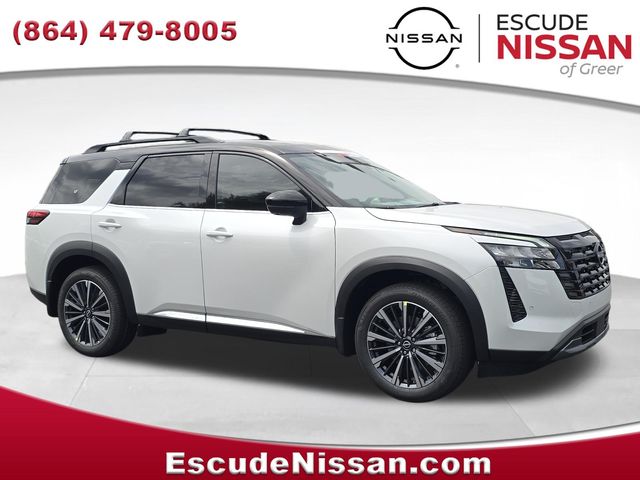 2026 Nissan Pathfinder Platinum 4WD's photo