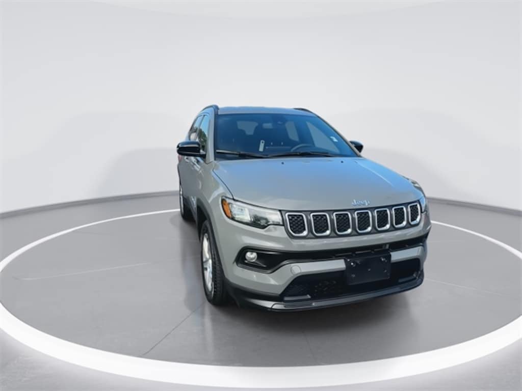 Certified 2024 Jeep Compass Latitude SUV