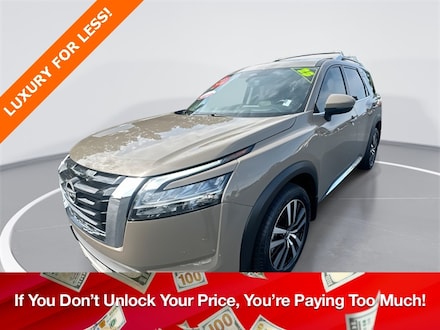 2023 Nissan Pathfinder Platinum SUV