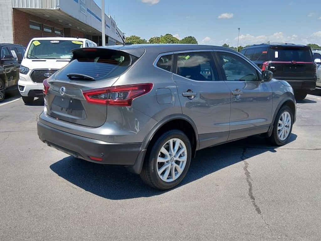 Used 2022 Nissan Rogue Sport S SUV