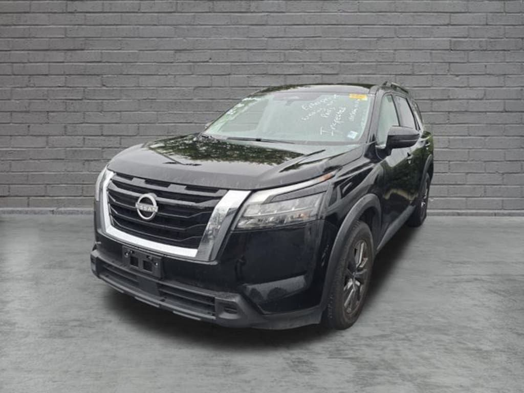 Certified 2024 Nissan