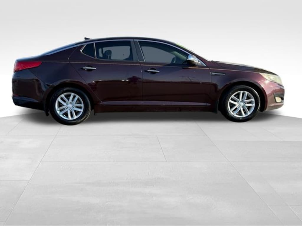 Used 2012 Kia Optima LX Sedan