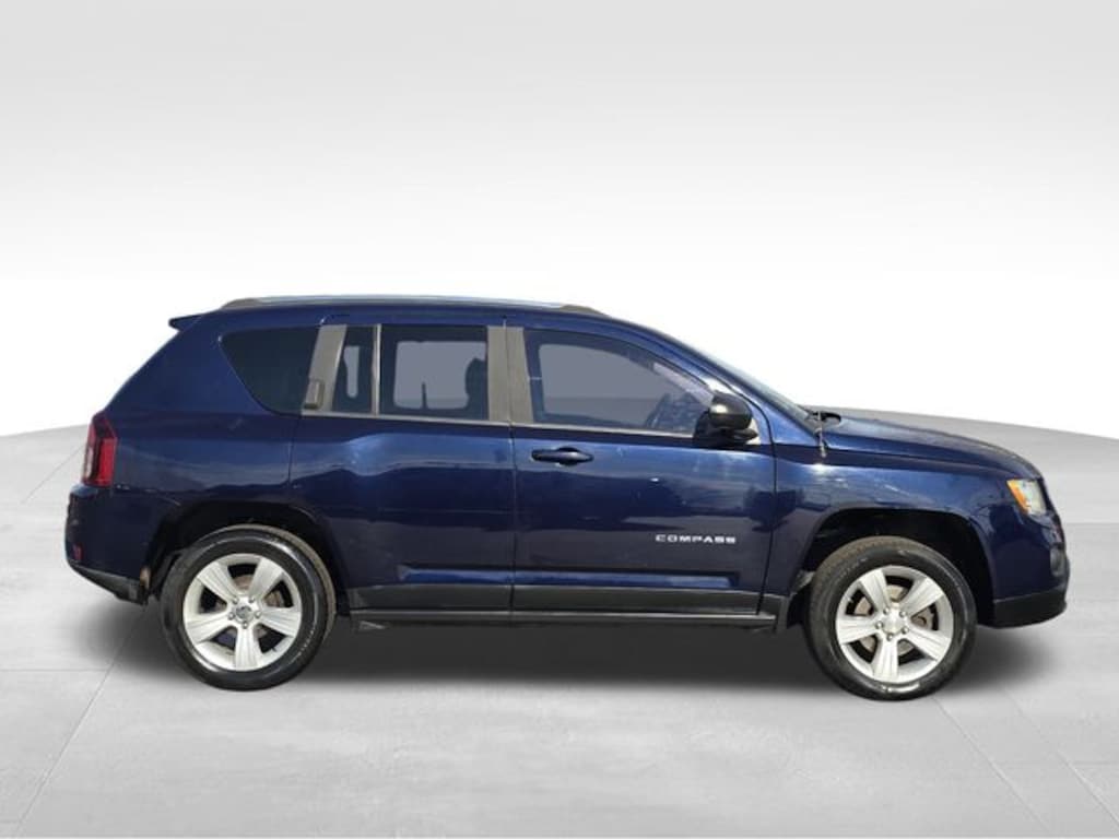 Used 2012 Jeep Compass Latitude SUV