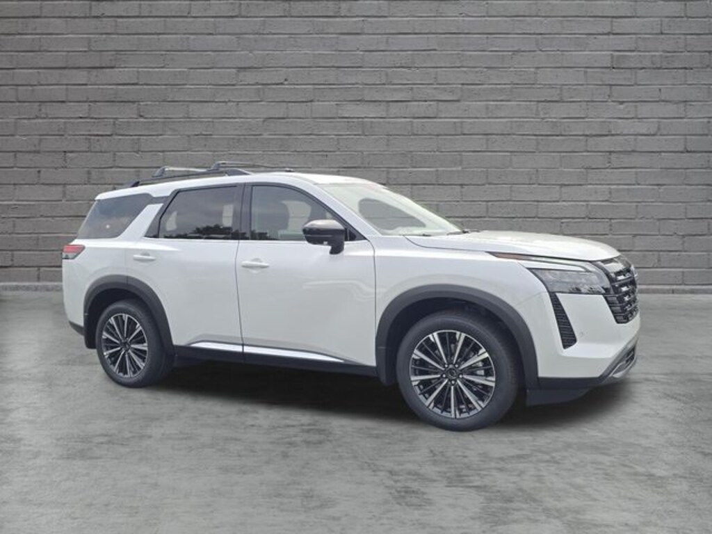 New 2026 Nissan Pathfinder Platinum SUV
