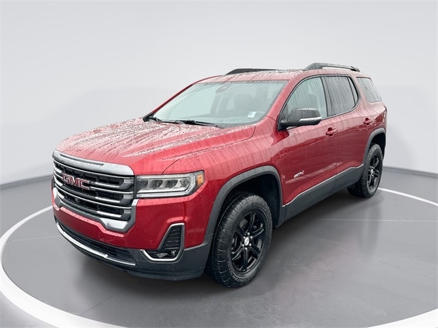 2022 GMC Acadia AT4's photo