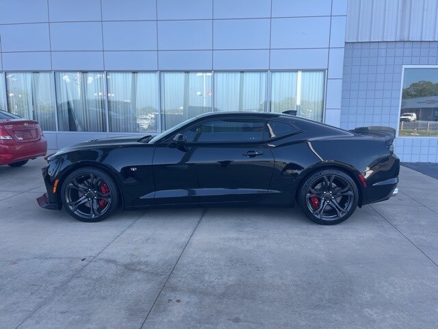 Used 2019 Chevrolet Camaro 2SS with VIN 1G1FG1R73K0127543 for sale in Greer, SC