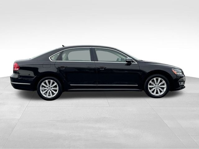 Used 2013 Volkswagen Passat SEL with VIN 1VWCP7A37DC151560 for sale in Greer, SC