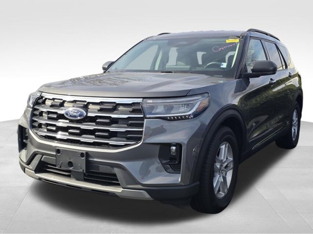 Used 2025 Ford Explorer Active SUV